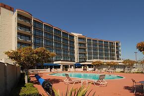 Oakland Airport Executive Hotel