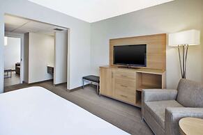 DoubleTree by Hilton Rapid City Downtown Convention Center