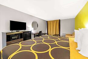 Super 8 by Wyndham Paragould