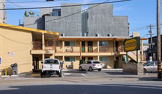 Greenwich Inn