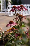 Holiday Inn East Windsor by IHG