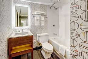 Holiday Inn East Windsor by IHG