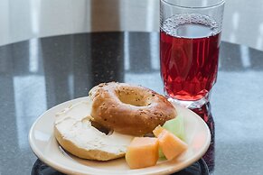 Holiday Inn East Windsor by IHG