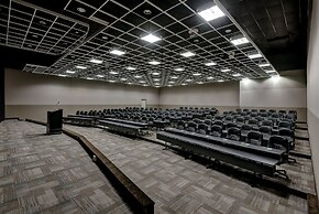 Holiday Inn East Windsor by IHG