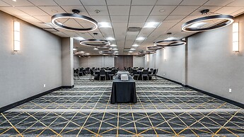 Holiday Inn Dallas Market Ctr Love Field by IHG