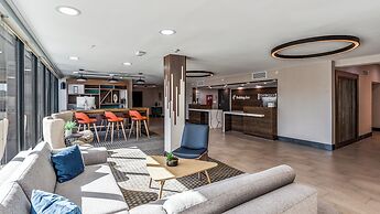 Holiday Inn Dallas Market Ctr Love Field, an IHG Hotel