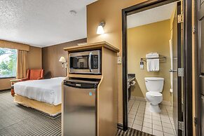 Seven Oaks Hotel Regina