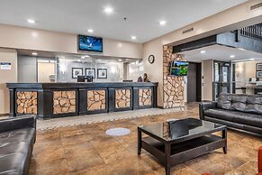 Seven Oaks Hotel Regina