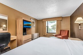 Seven Oaks Hotel Regina