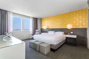 Hyatt Regency Los Angeles International Airport