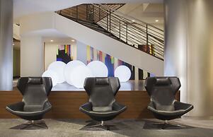 Hyatt Regency Los Angeles International Airport