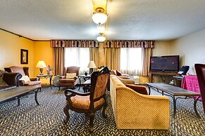 Fireside Inn & Suites