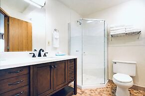 Fireside Inn and Suites