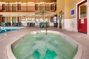 Fireside Inn & Suites
