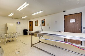 Fireside Inn & Suites