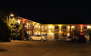 Econo Lodge Inn & Suites Lodi - Wine Country Area