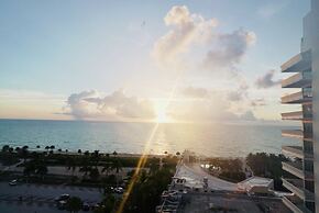 Eden Roc Miami Beach