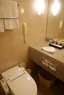 Yokohama Royal Park Hotel