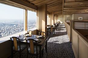 Yokohama Royal Park Hotel