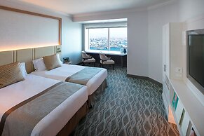 Yokohama Royal Park Hotel