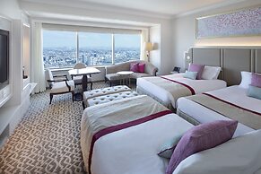 Yokohama Royal Park Hotel