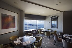 Yokohama Royal Park Hotel