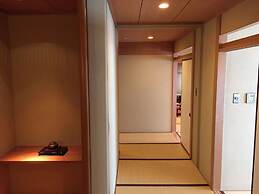 Yokohama Royal Park Hotel