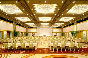Yokohama Royal Park Hotel