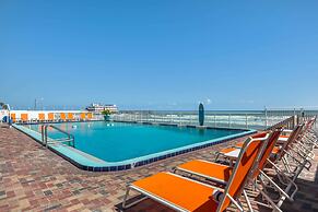 Comfort Inn & Suites Daytona Beach Oceanfront