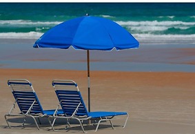 Comfort Inn & Suites Daytona Beach Oceanfront