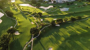 Cloister at The Boca Raton