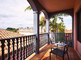 Cloister at The Boca Raton