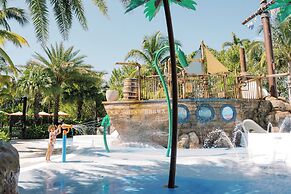 Cloister at The Boca Raton