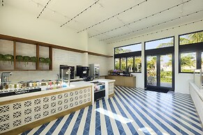 Cloister at The Boca Raton