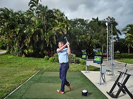 Cloister at The Boca Raton