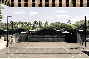 Cloister at The Boca Raton