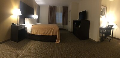 Quality Inn & Suites