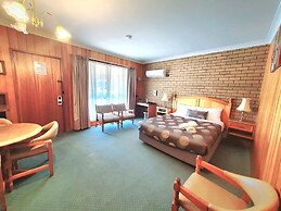 Golden Grain Motor Inn