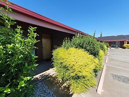 Golden Grain Motor Inn