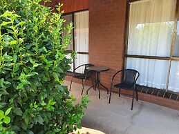 Golden Grain Motor Inn