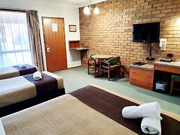 Golden Grain Motor Inn