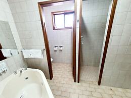 Golden Grain Motor Inn