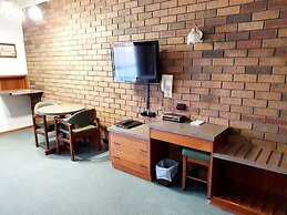 Golden Grain Motor Inn