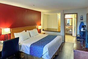 Econo Lodge Edmonds North Seattle