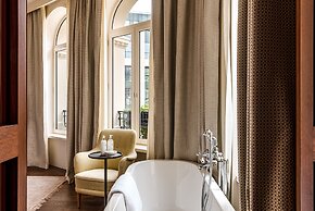 Chateau des Fleurs Hotel & Spa Paris