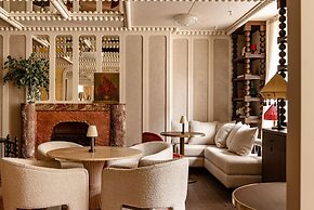 Chateau des Fleurs Hotel & Spa Paris