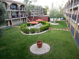 Mardi Gras Hotel & Casino