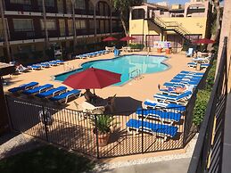 Mardi Gras Hotel & Casino