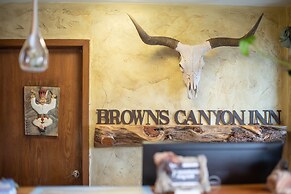 Browns Canyon Inn
