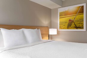 Hotel Barkley